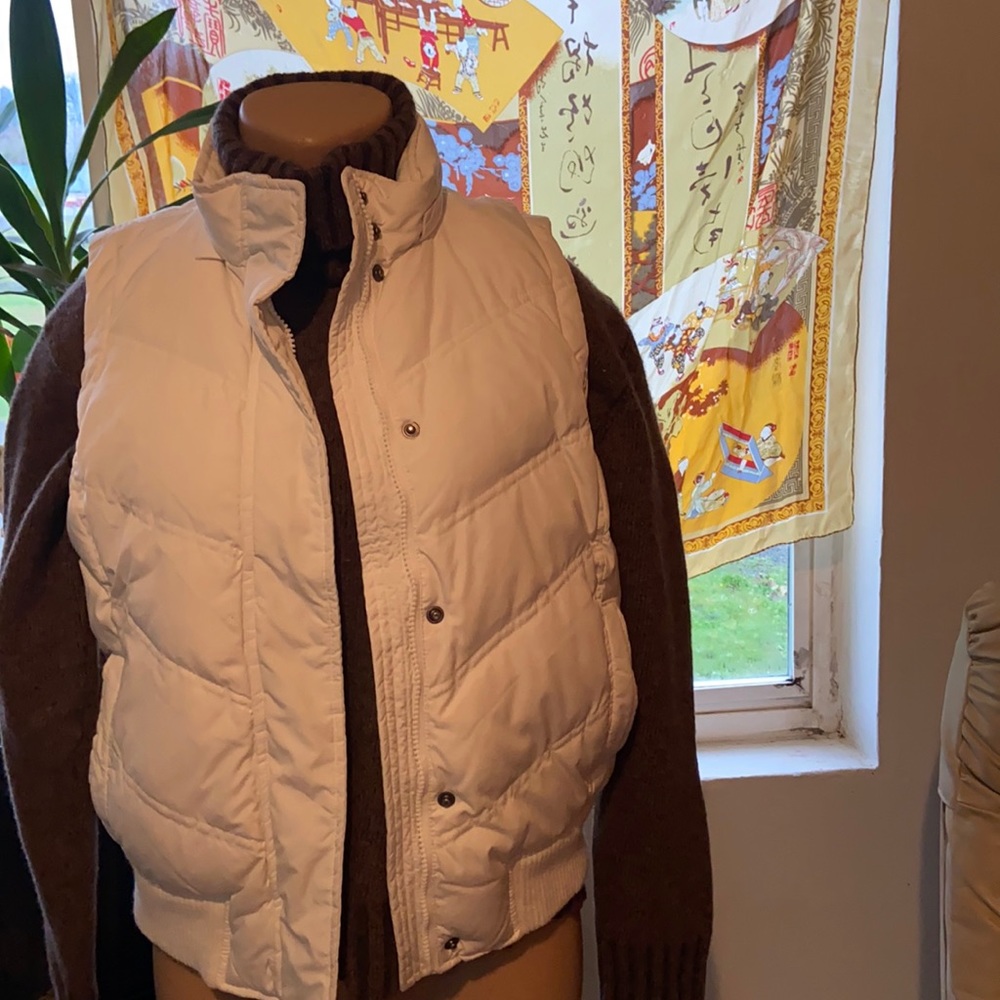 Size Small white down Gap puffer vest